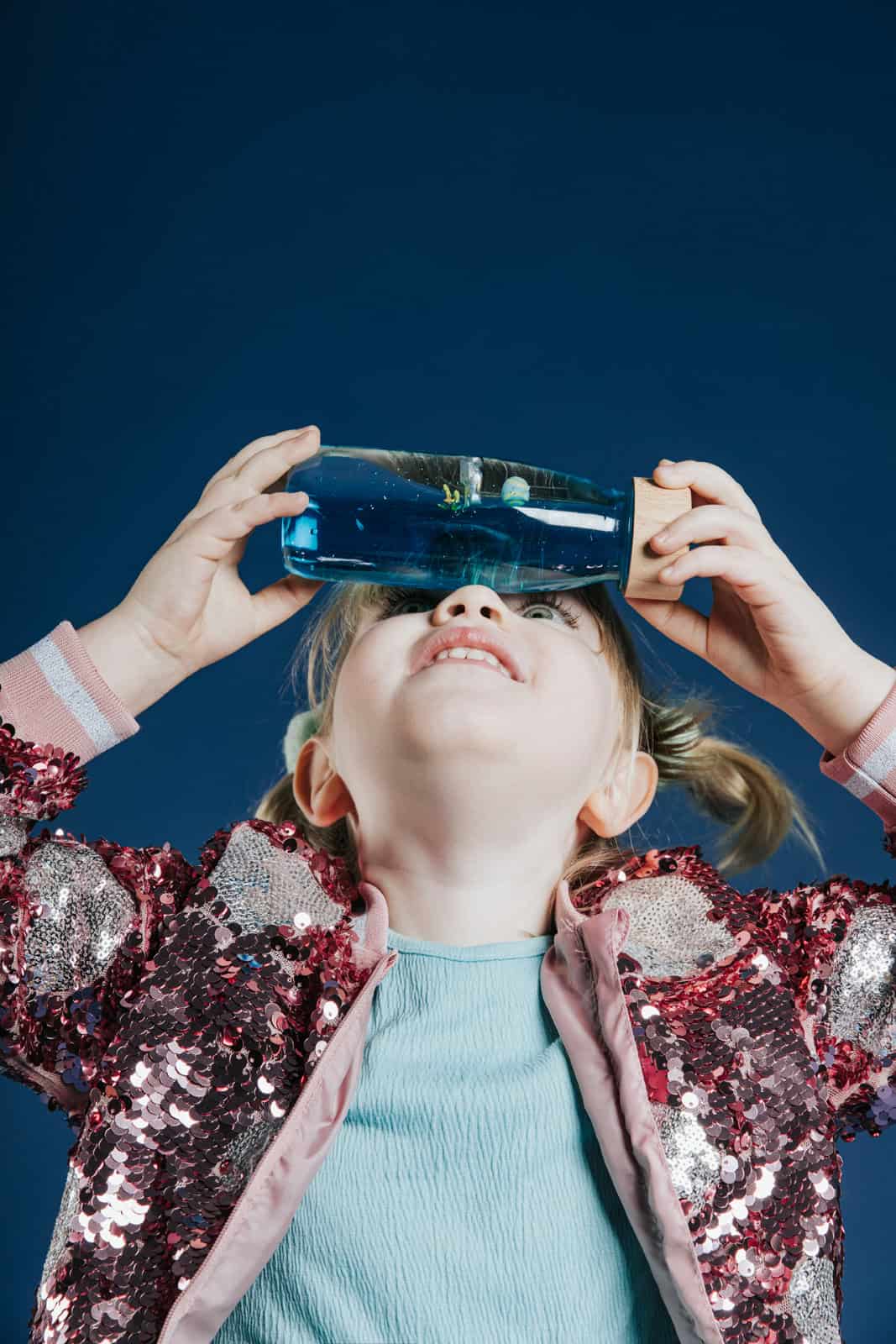 Petit Boum | Sensorische fles - Universum - Afbeelding 3