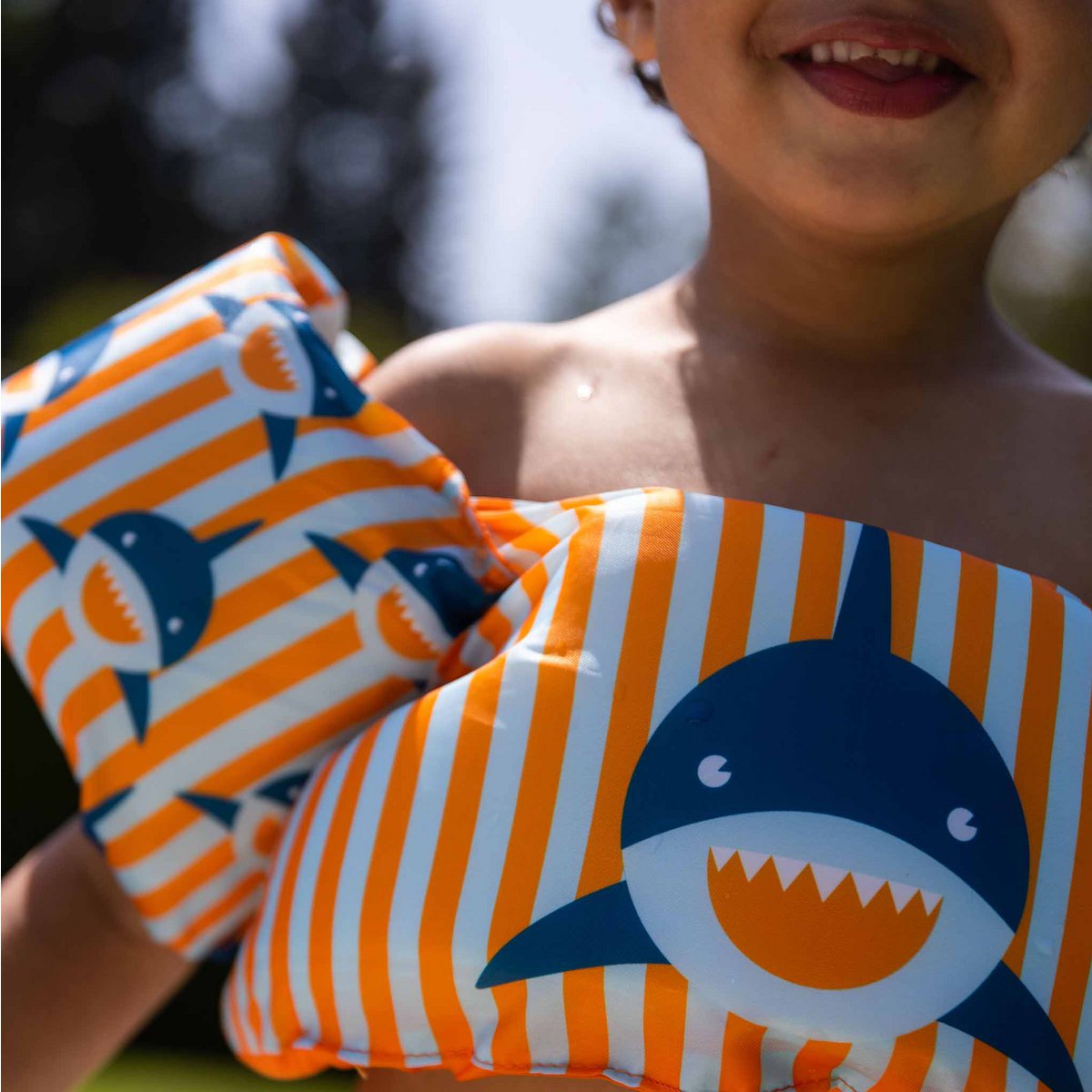 Swim Essentials | Tropical Shark - Meerkleurige Puddle Jumper 2-6 jaar - Afbeelding 5