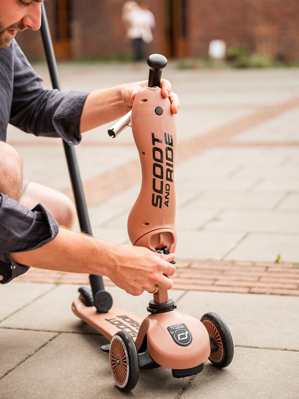 Scoot and Ride | Highwaykick 1 – Push & Go – Mocha - Afbeelding 16
